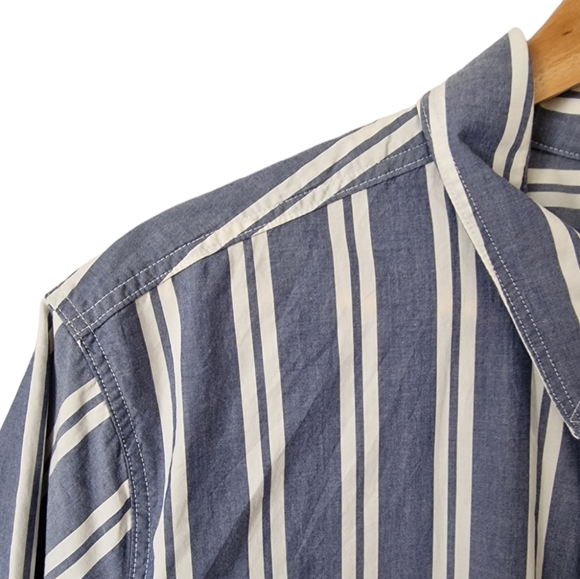 Levi's Blue & White Striped Short Sleeve Collared Shirt Size XL - Picture 4 of 11